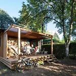 Campsite Huttopia De La Siauve