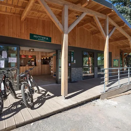 Huttopia De La Siauve Parque de Campismo *