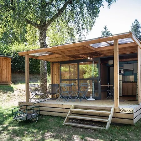 Huttopia De La Siauve Parque de Campismo