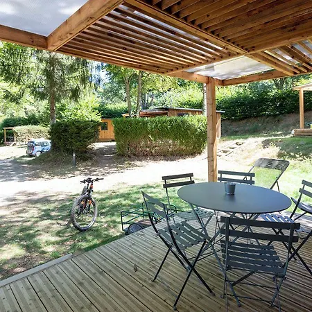 Camping Huttopia De La Siauve *